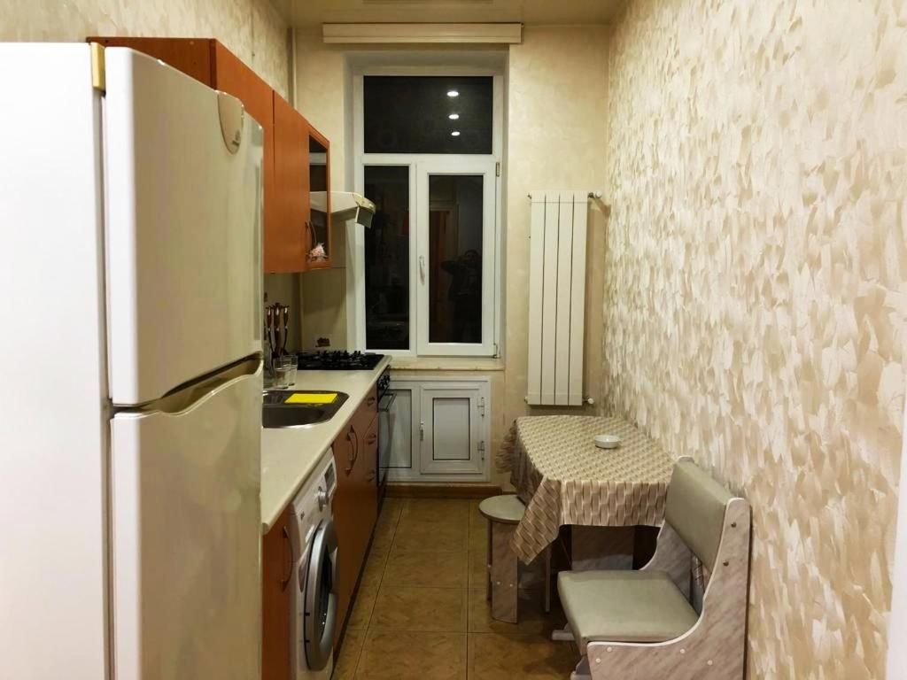 Апартаменты Apartament two room in Torqovy Баку-33