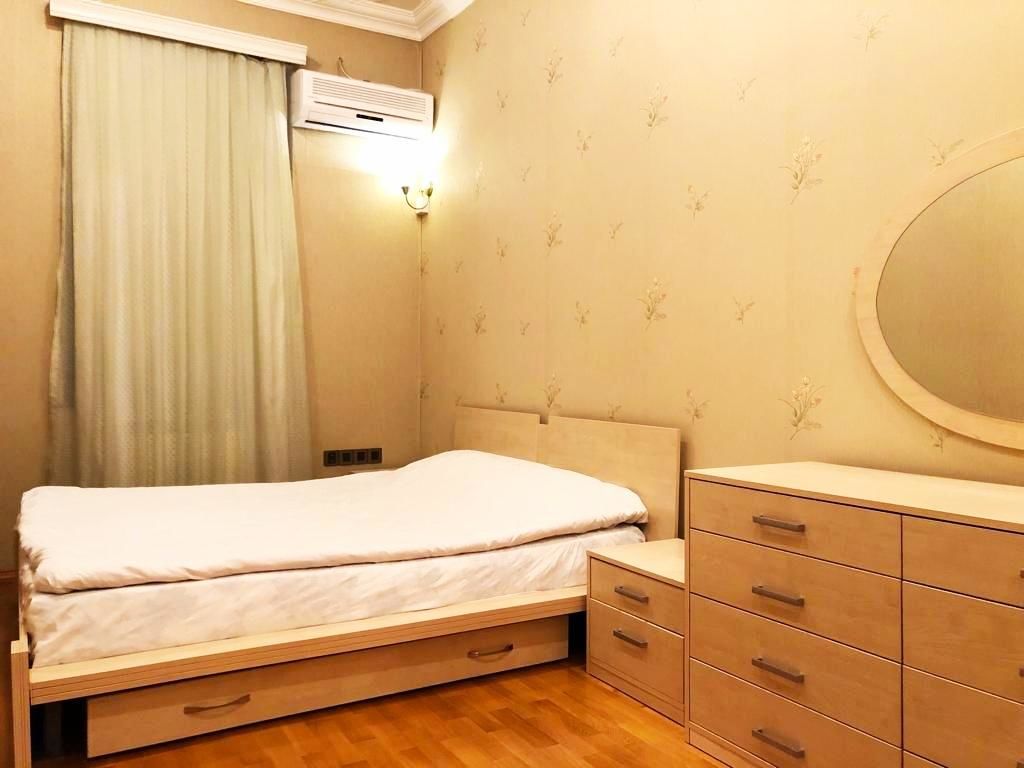 Апартаменты Apartament two room in Torqovy Баку-12